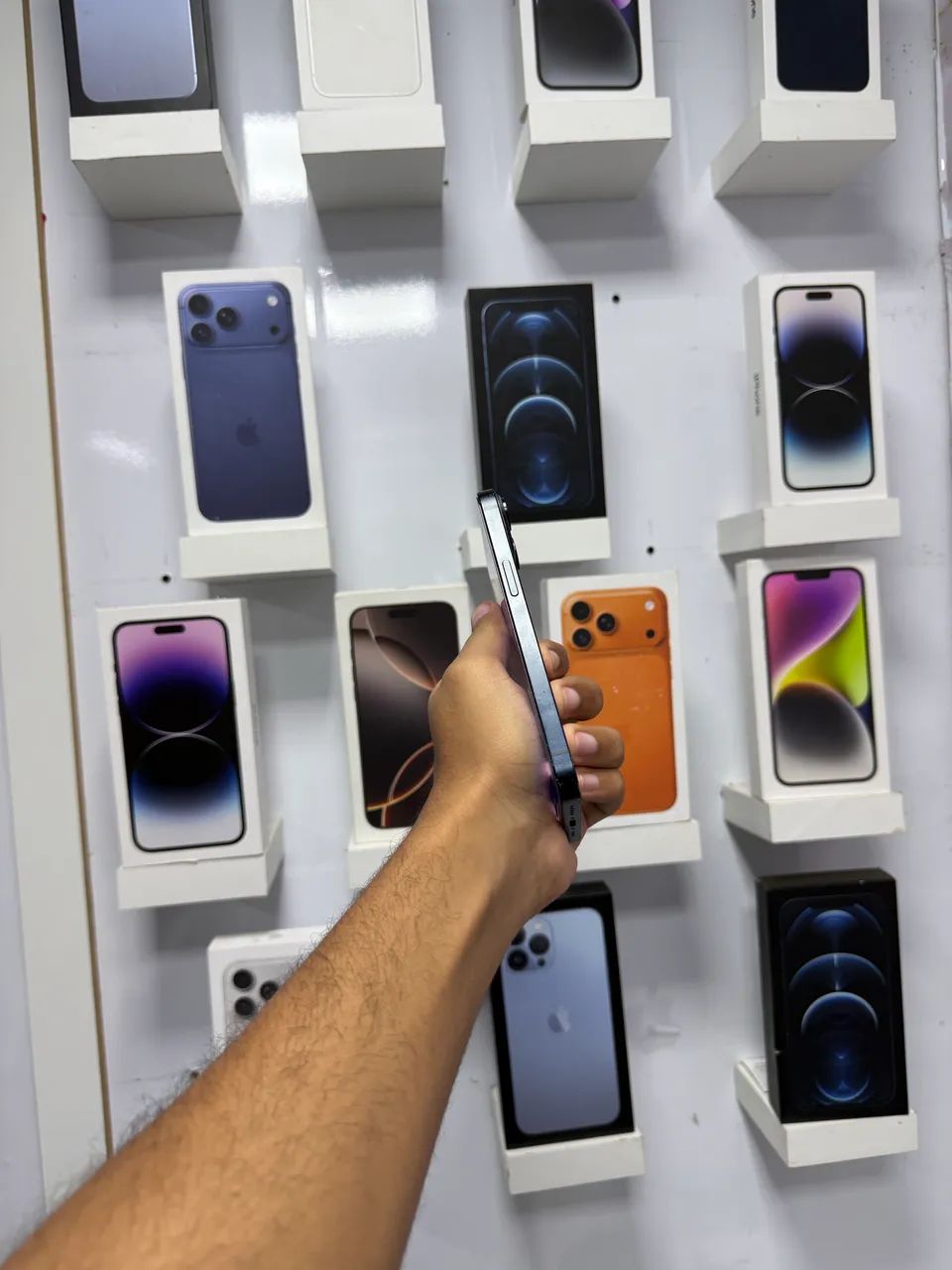 IPHONE 14 128 GIGAS PRETO  - Foto 5