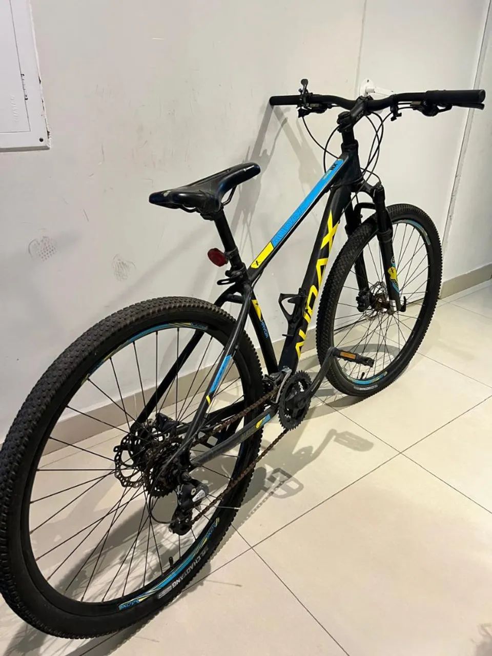 Bicicleta  - Foto 3
