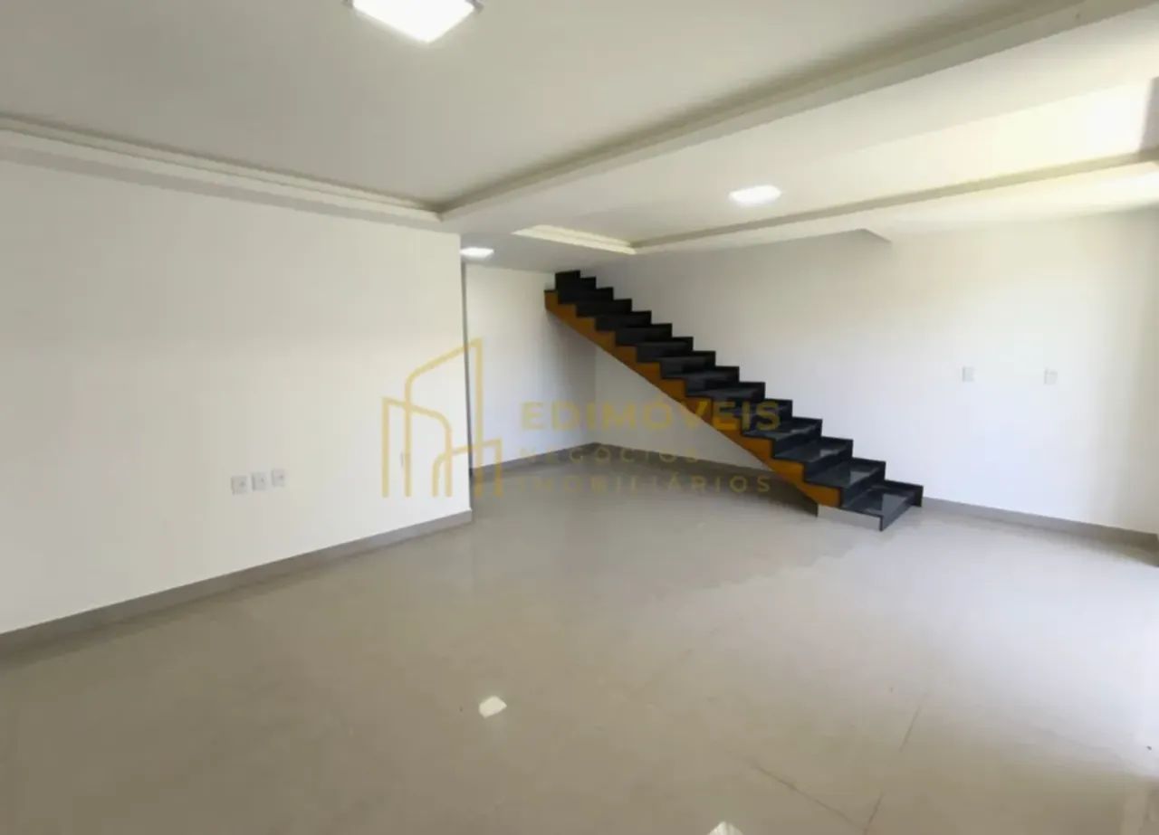 Viva com Estilo em São Francisco: Casa Nova com 5 Vagas de Garagem - Foto 5
