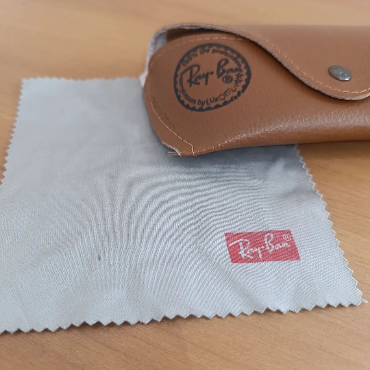 Estojo de Óculos Case de Óculos Ray-Ban + Flanela - Foto 2