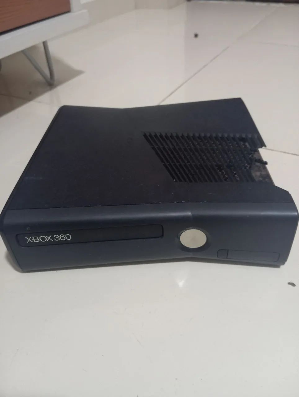 Xbox 360( leia a descrição) e pes 16 original.