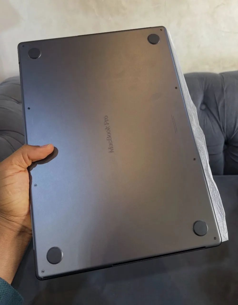 MacBook Pro 16.2 M4 Pro 24GB - 512SSD  - Foto 2