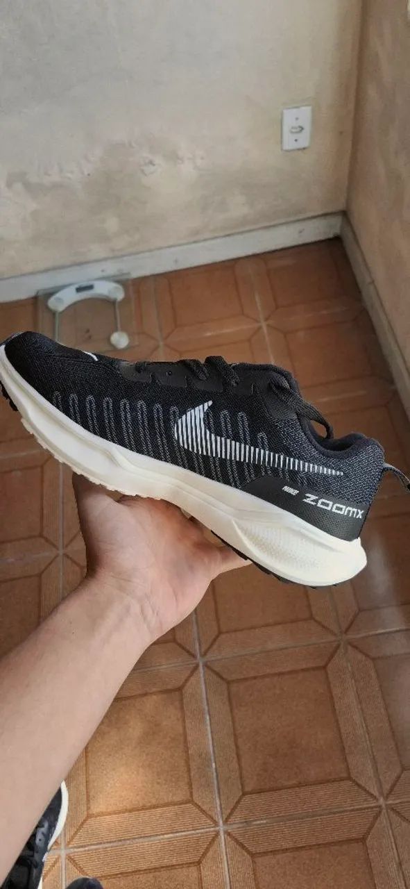 Tênis Nike tamanho 41 - Foto 2