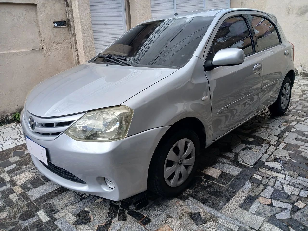 Toyota Etios ETIOS XS  1.3 Flex 16V 5p Mec. 2013