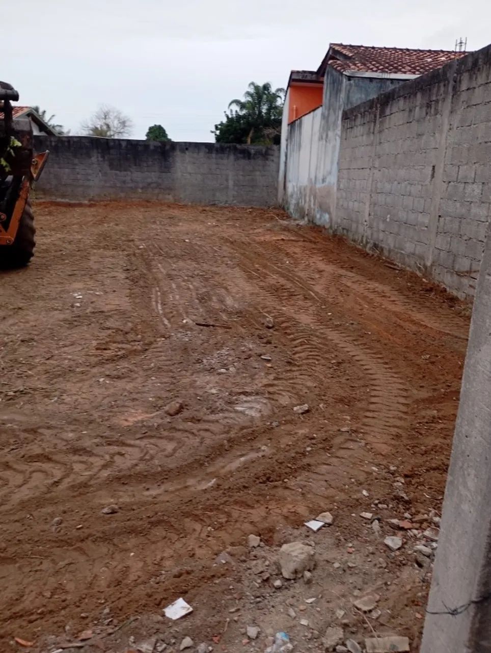 Terreno parcialmente murado e aterrado  - Foto 3