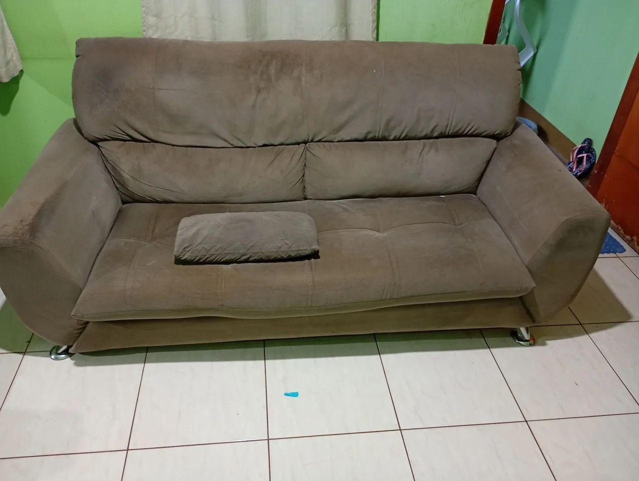 Sofá desapego - Foto 2