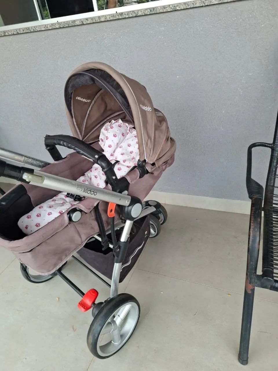 Carrinho de bebê junto com bebê conforto  - Foto 4