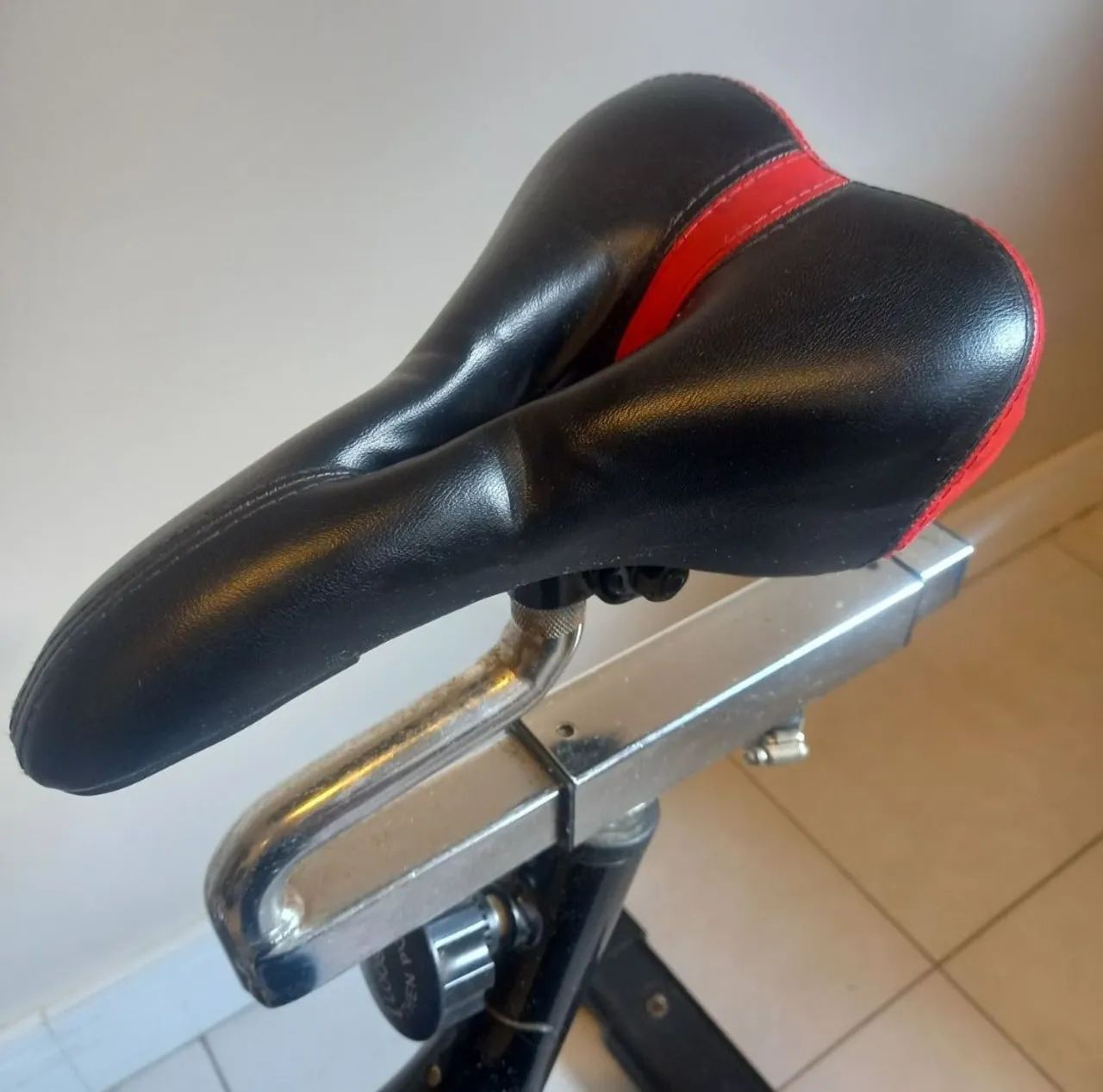 Bicicleta ergométrica Life Zone  - Foto 2