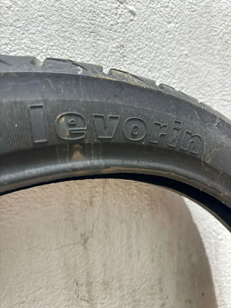 Pneu para moto Levorin - Foto 3
