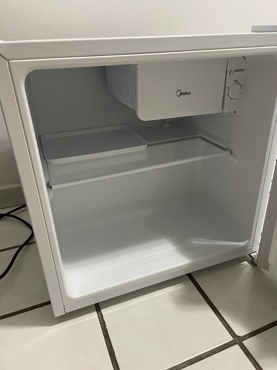 Frigobar Midea 45 Litros - Foto 2