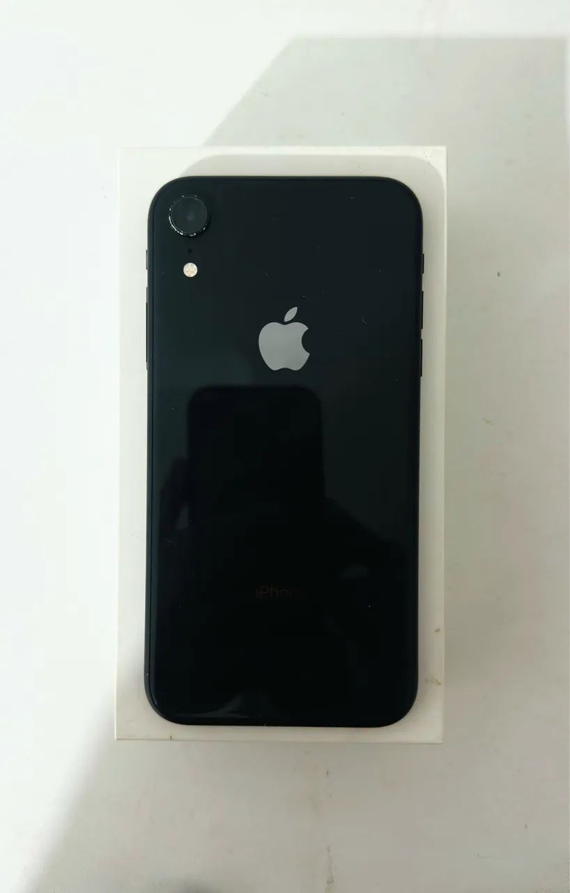 iPhone XR 64GB Preto  - Foto 2