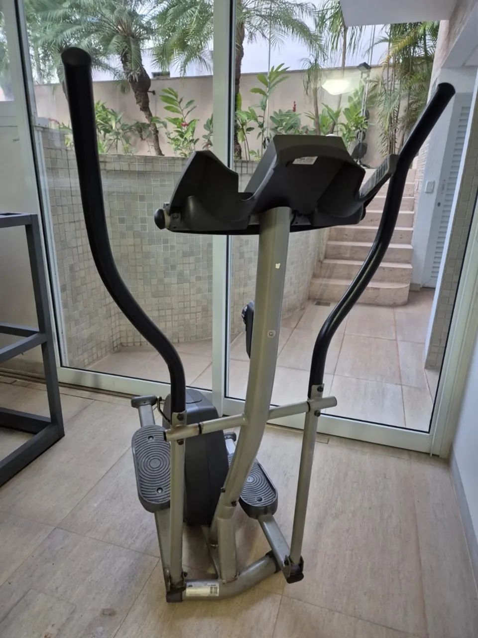 Elíptico Athletic Advanced 330E - Foto 2