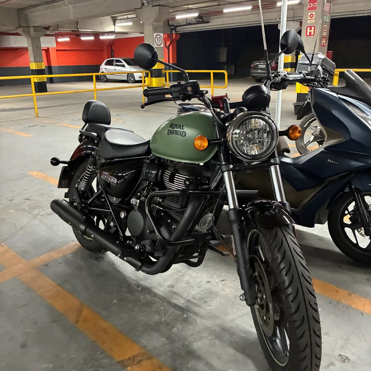 Meteor 350 Fireball verde  - Foto 2