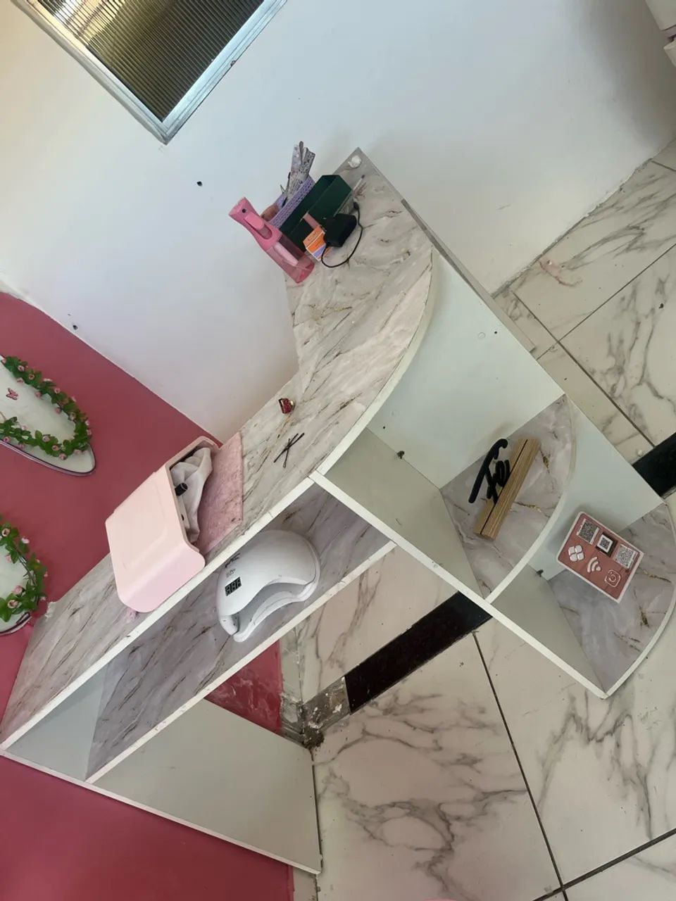 Mesa de manicure 