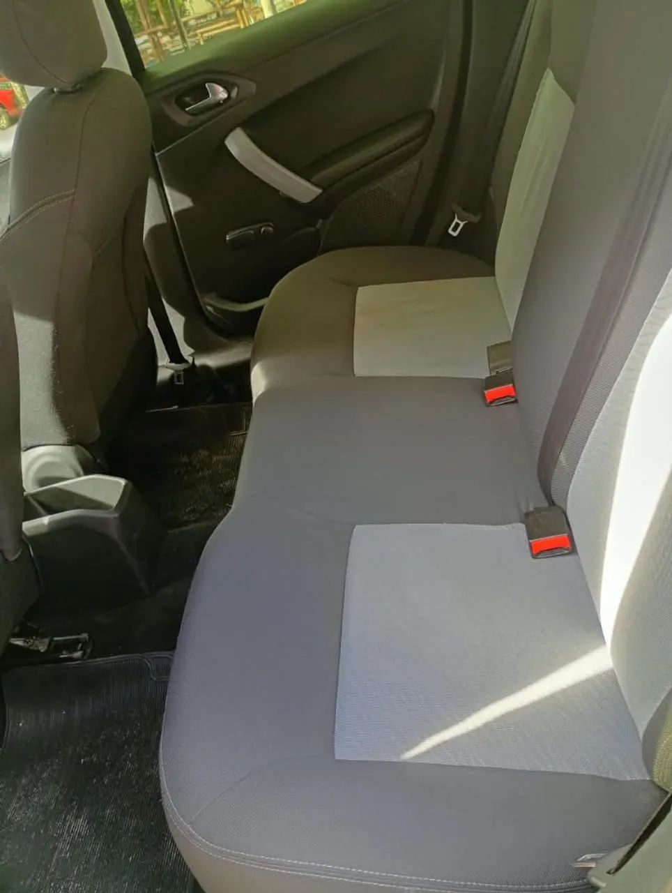 Peugeot 208 Active/active Pack 1.5 Flex 8V 5P 2014 - Foto 5