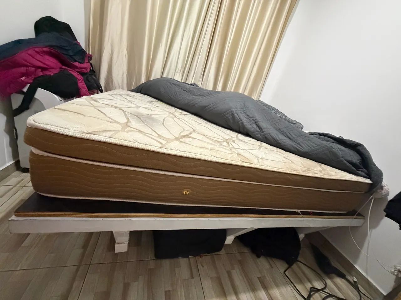 LINDA CAMA DE FERRO VINTAGE + COLCHÃO ? 