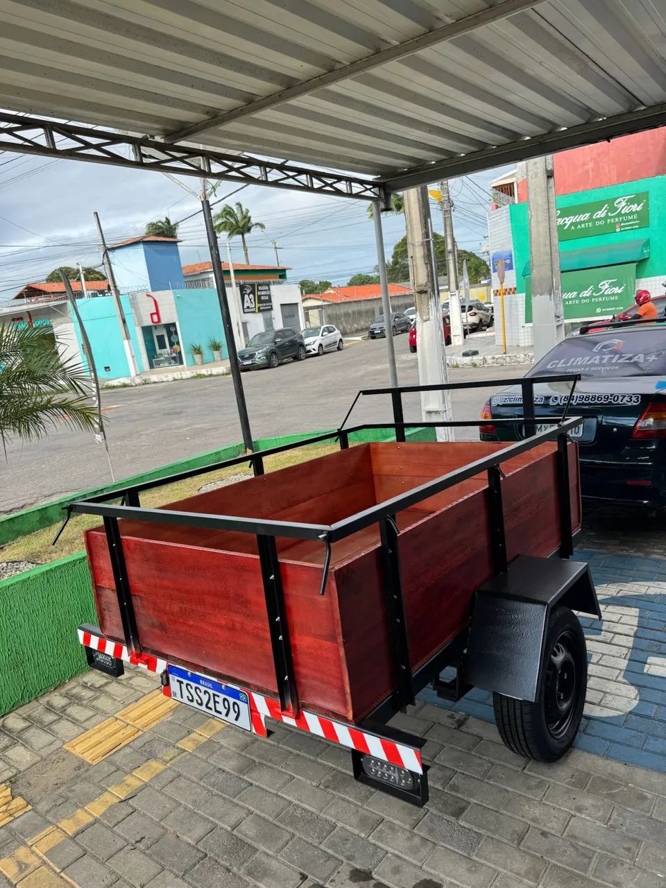 Carretinha um eixo nova  - Foto 2