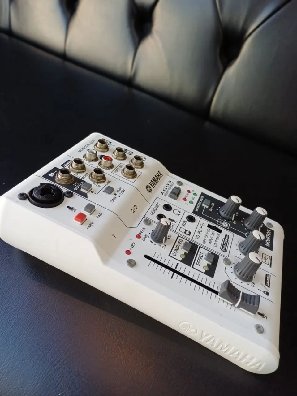 Mesa de som - Interface de áudio  - Foto 2