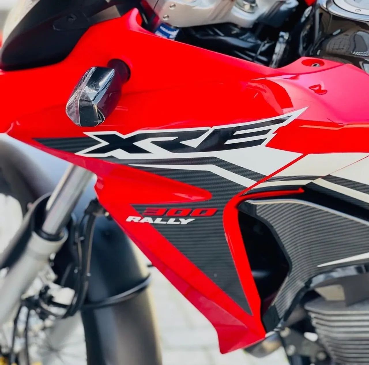 ? HONDA XRE - ROBUSTEZ, ESTILO E ESPÍRITO AVENTUREIRO! - Foto 3