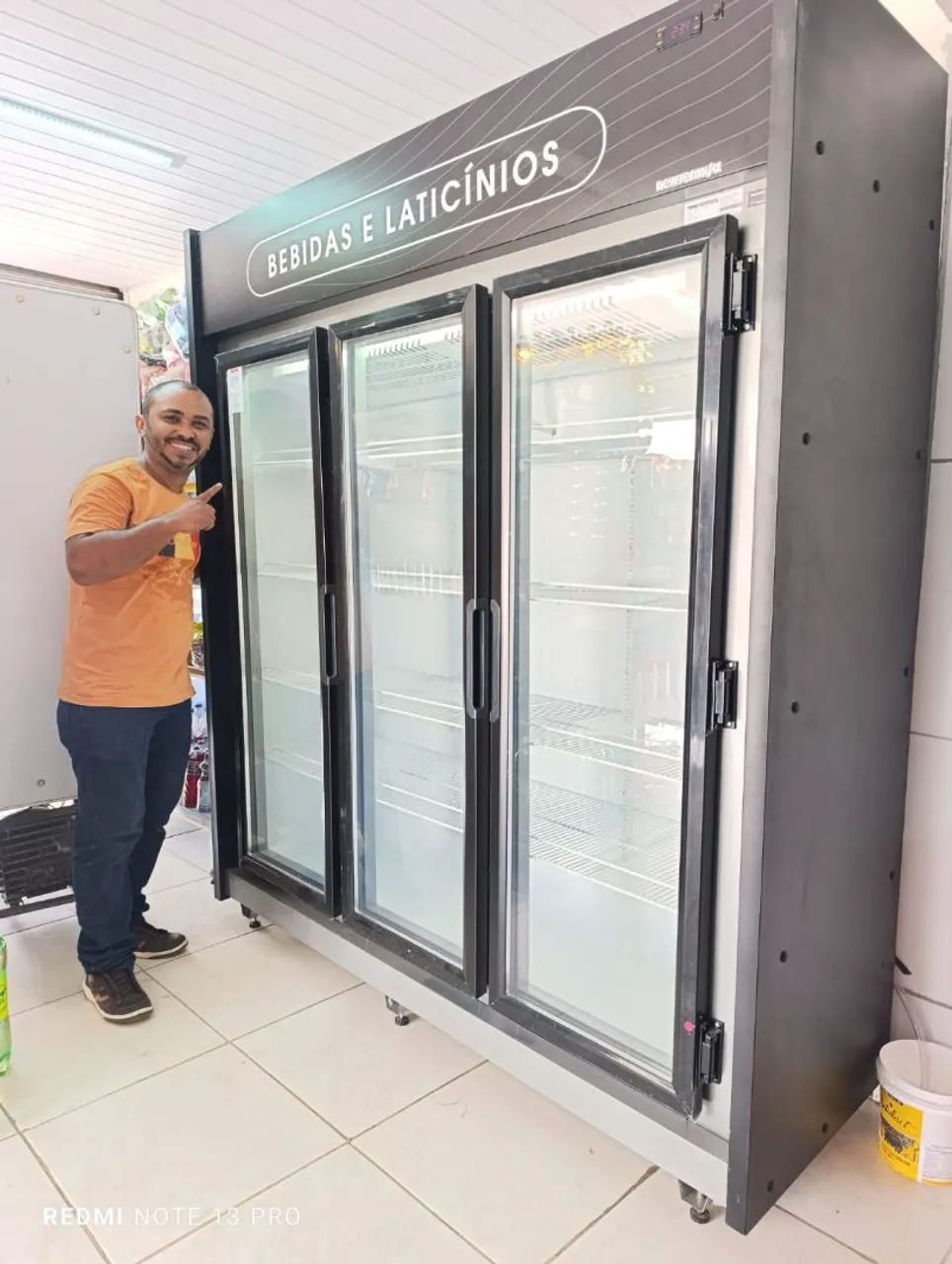 AUTO SERVIÇO 03 PORTAS 1.200 LITROS TERMISA  - Foto 2