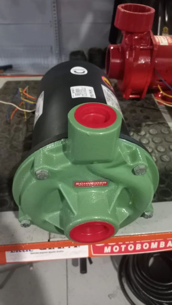 Bomba Centrífuga Trifase