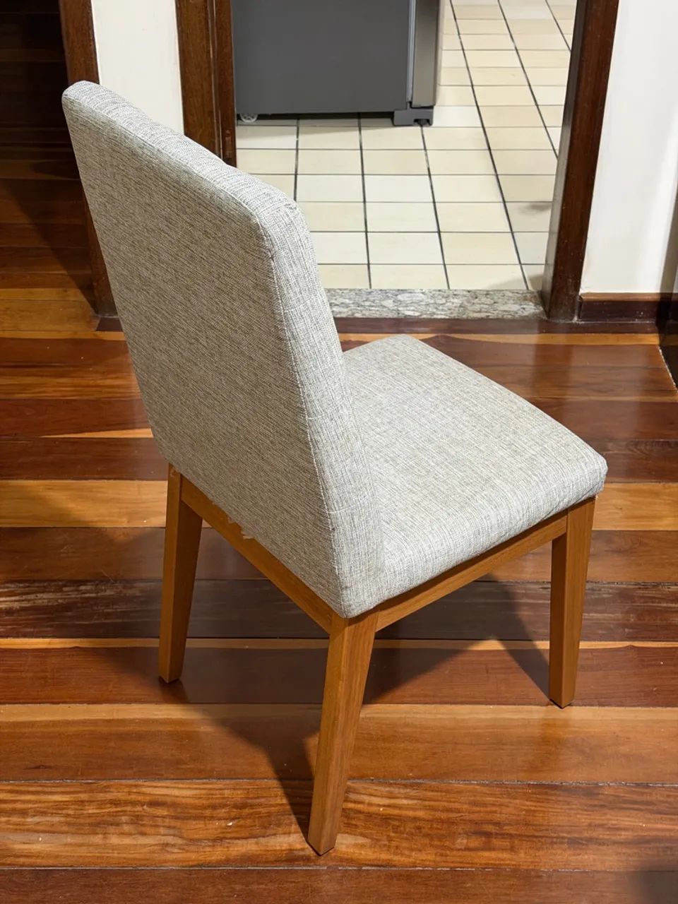 Conjunto de 4 cadeiras linho  - Foto 4