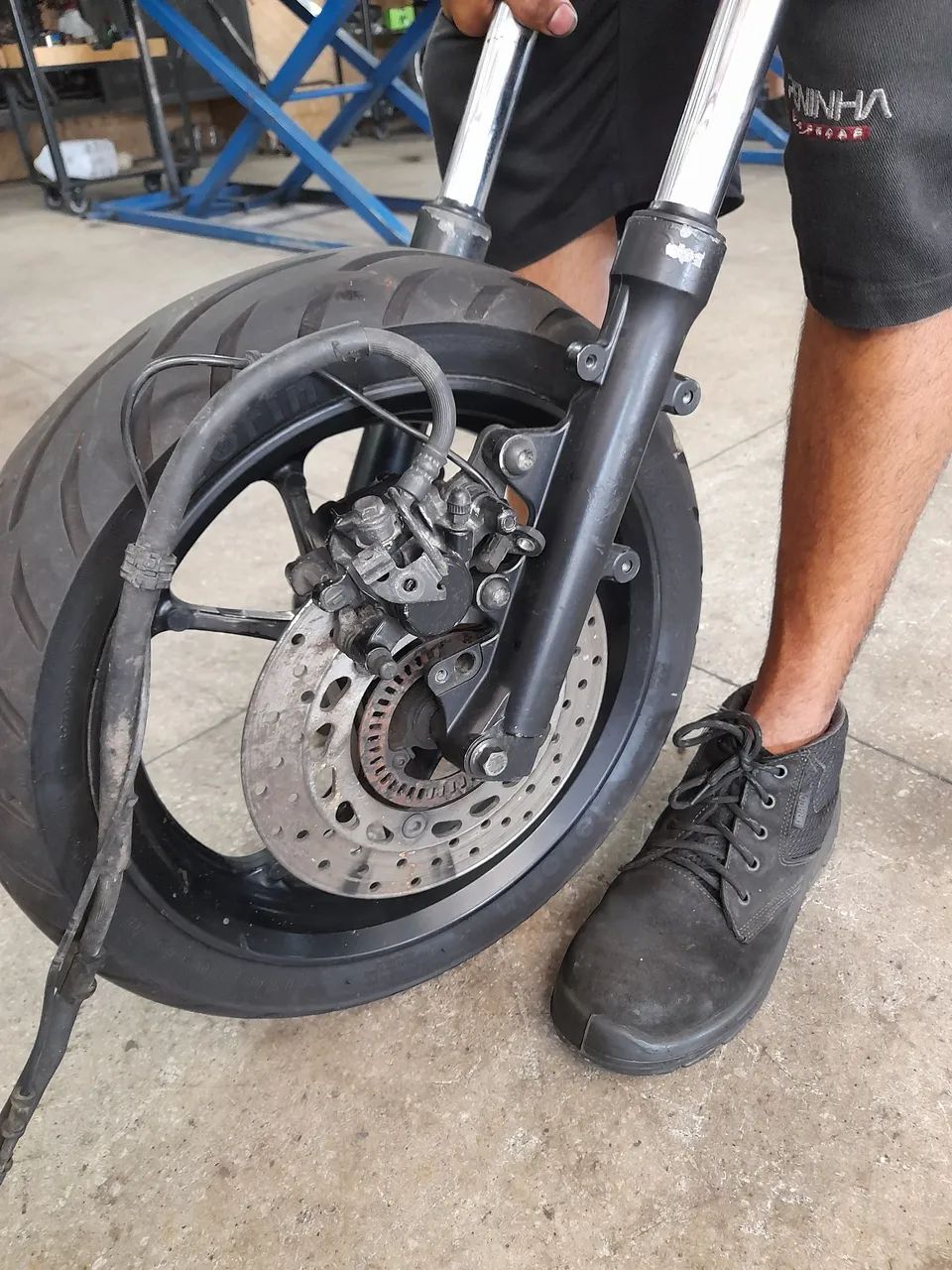 Roda completa e bengalas da N max 
