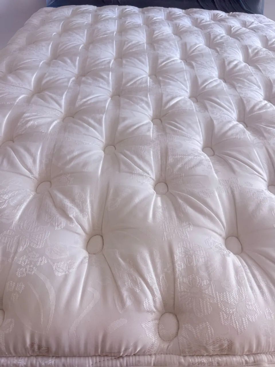 Colchão Queem com pouco uso  - Foto 5