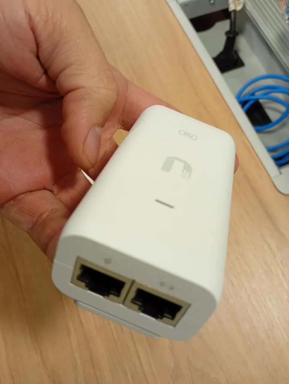 Ubiquiti UNIFI U7-LITE Wi-Fi 7 - Foto 3