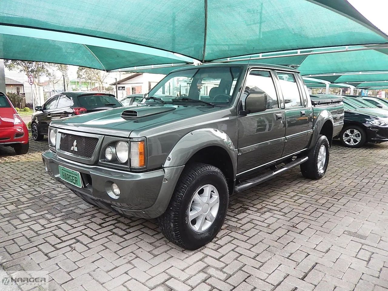 Mitsubishi L200 GLS 2.5 4X4 CD Diesel 2002