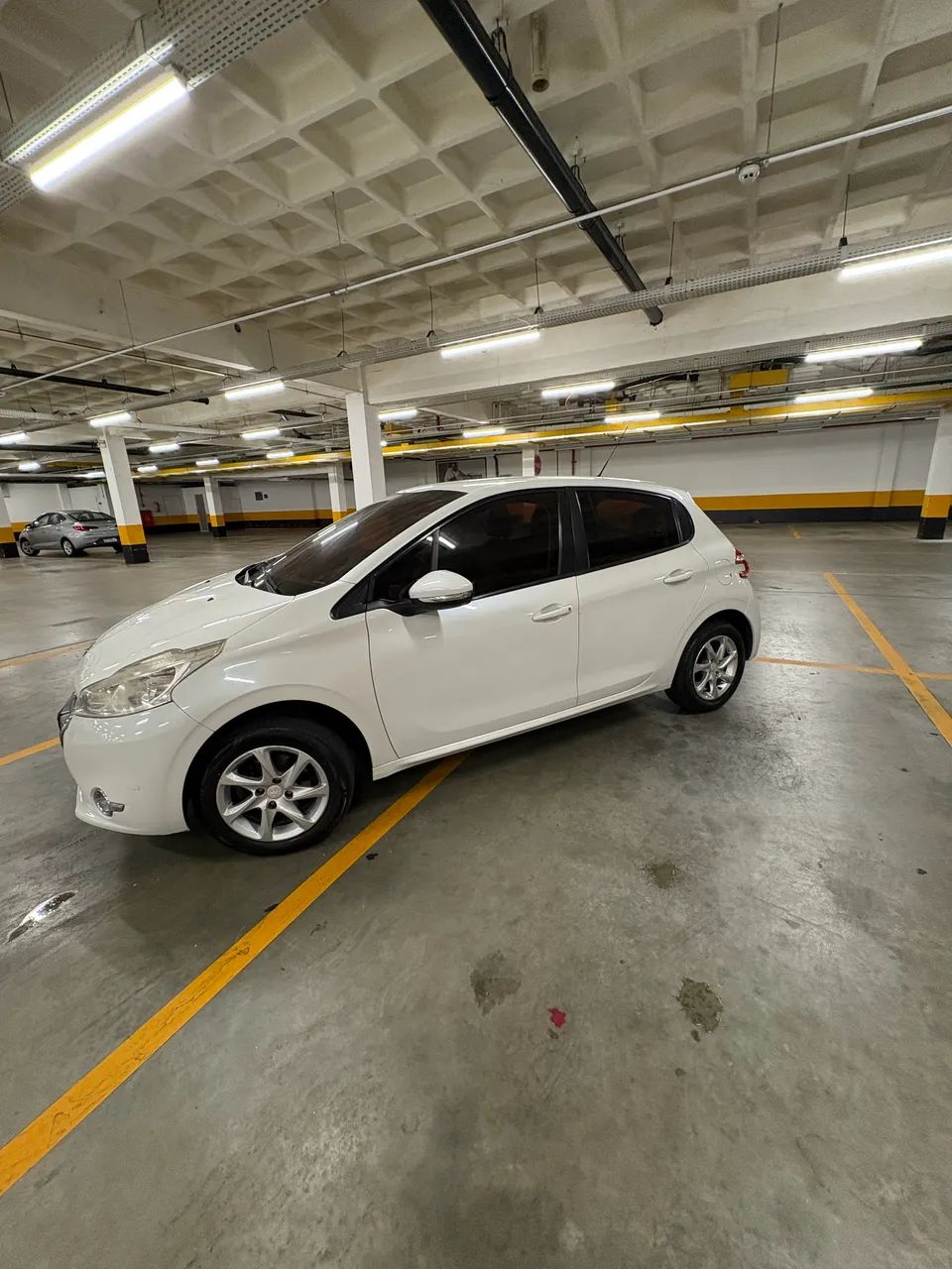 Peugeot 208 Active/active Pack 1.5 Flex 8V 5P 2015 - Foto 2