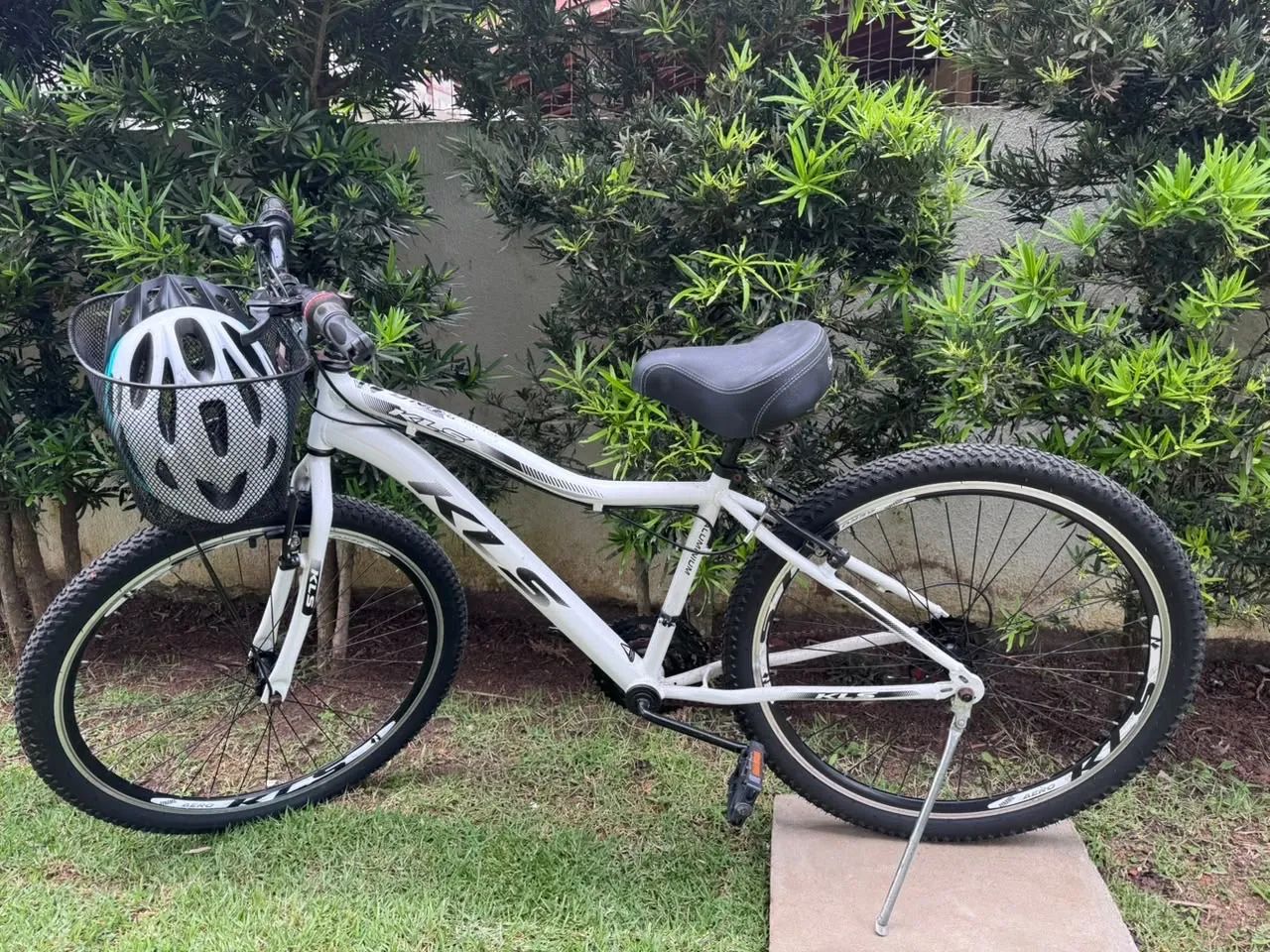 Bicicleta semi nova