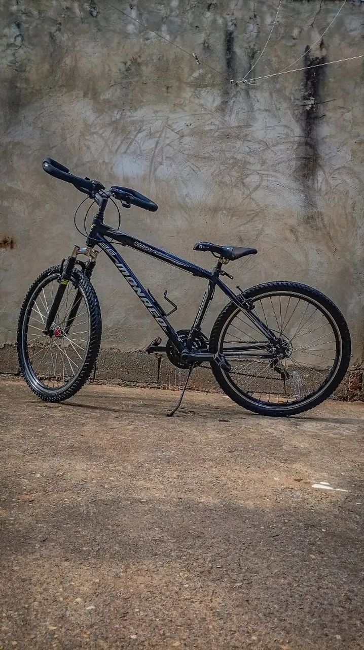 bicicleta MONACO aro 26 preta 