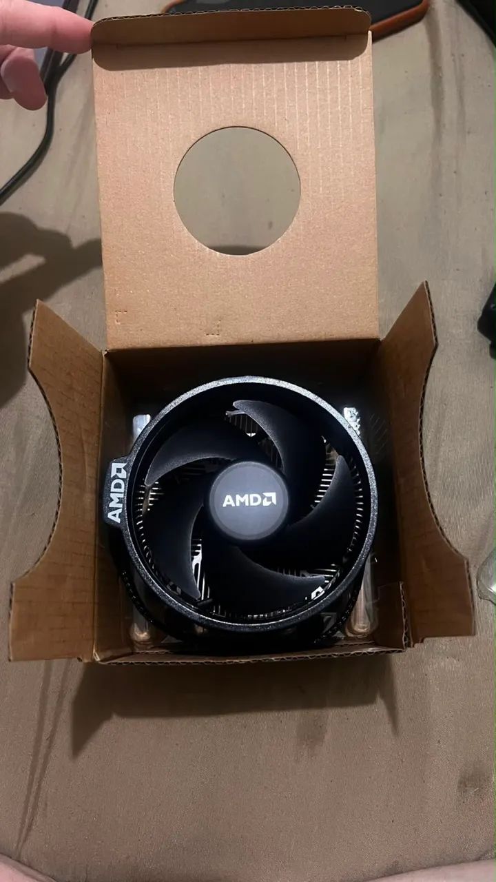 Cooler AMD