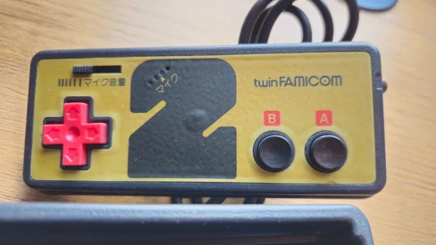 Nintendo Twin Famicom - Foto 3