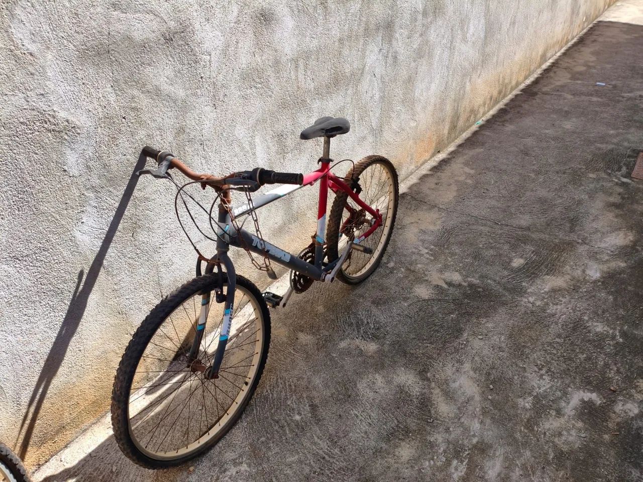 Bicicleta aro 29 masculina em alumínio 