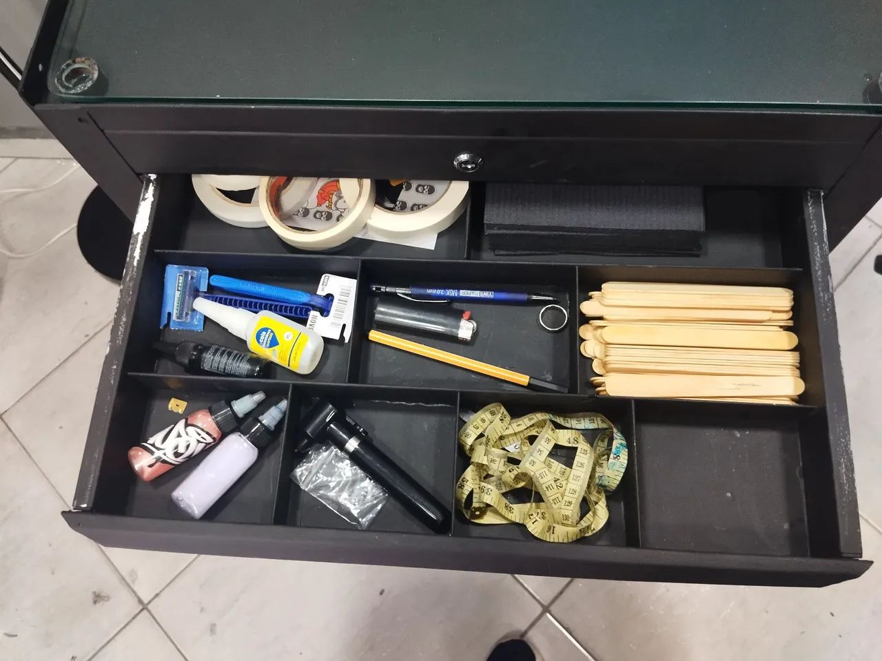 Vendo estúdio de tatuagem completo - material  - Foto 5