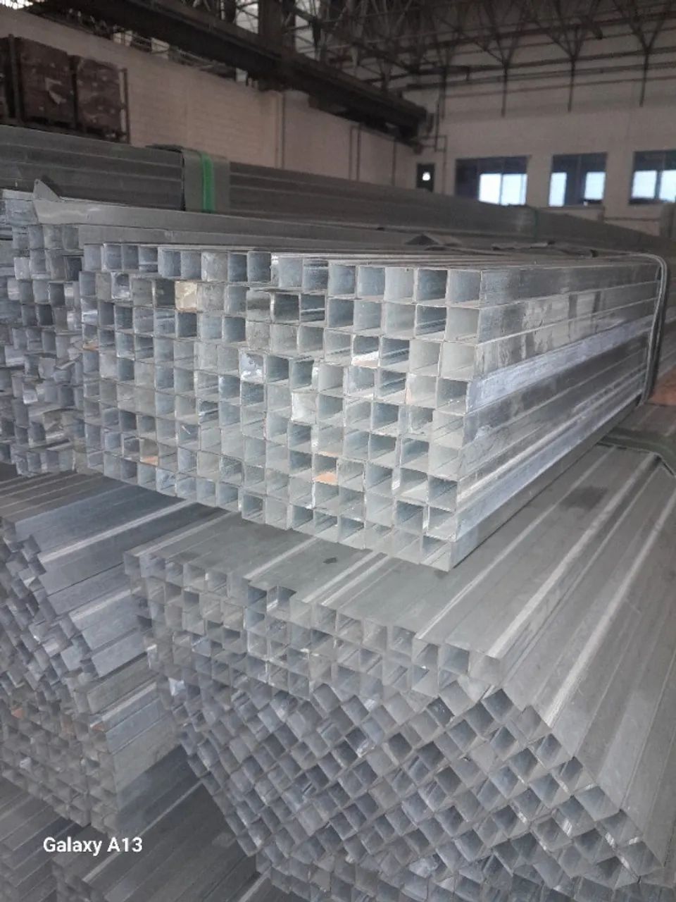 Tubo / Metalon Quadrado Aço 1006/1008 De 15,0 x 15,0 x 0,35 x 5600 mm Revestimento Z20 - Foto 2