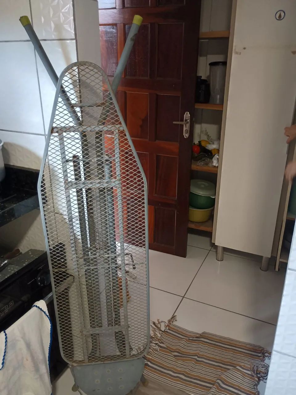 Tábua de passar roupa470052319915550721