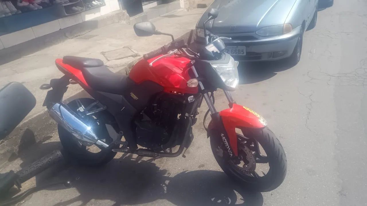 Vendo moto Dafra next
