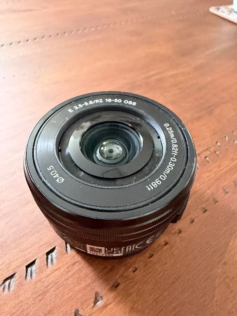 Lente Sony E 16-50mm f/3.5-5.6 OSS (power zoom)