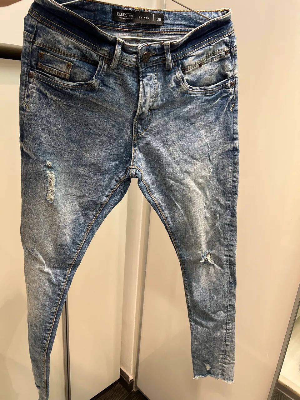 Calça jeans skinny 36 nova R$80,00 - Foto 2