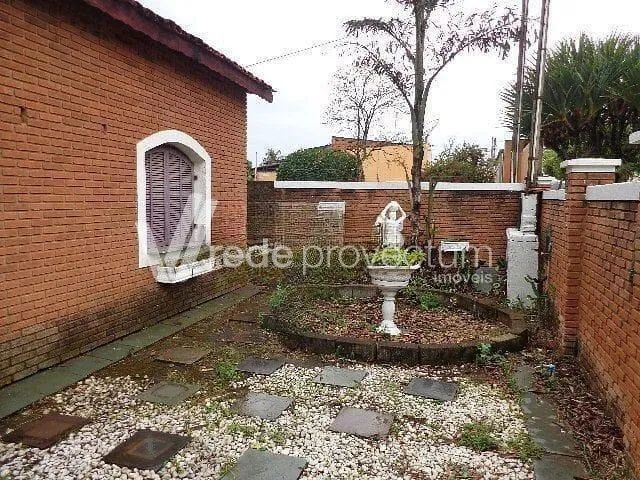 CASA À VENDA EM SOUSAS, 03 DORMITÓRIOS, TERRENO 976m² - Foto 4