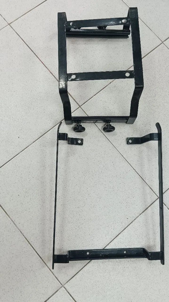 Suporte baú para moto Crosser 150, 250 reais , ainda tem conversa. - Foto 3