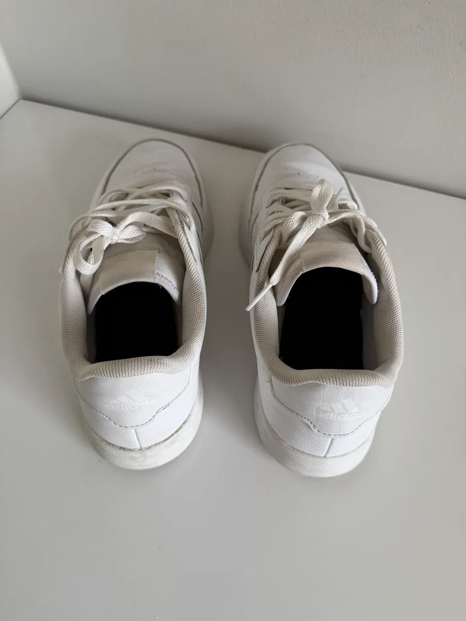 Tênis Masculino Adidas Breaknet Off White Usado  41 - Foto 3