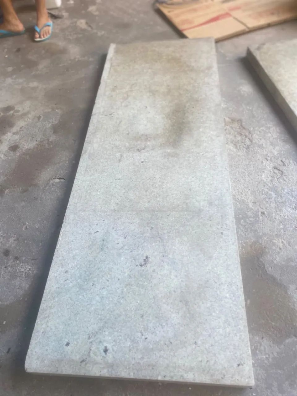 1 pia e 2 pedras de mármore para bancada - Foto 3
