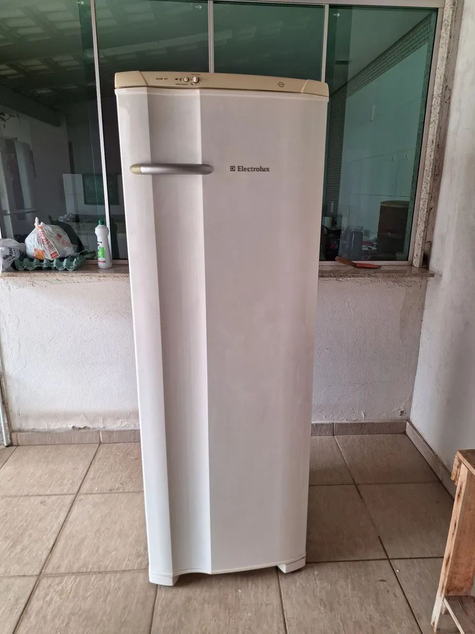 Geladeira Electrolux RDE37