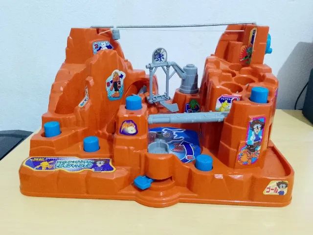 Digimon Adventure Mountain Playset - Bandai