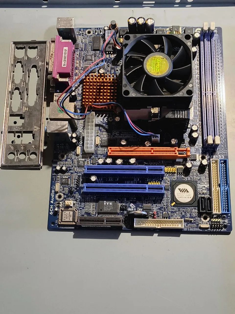 Lote de placas mãe DDR400  - Foto 2