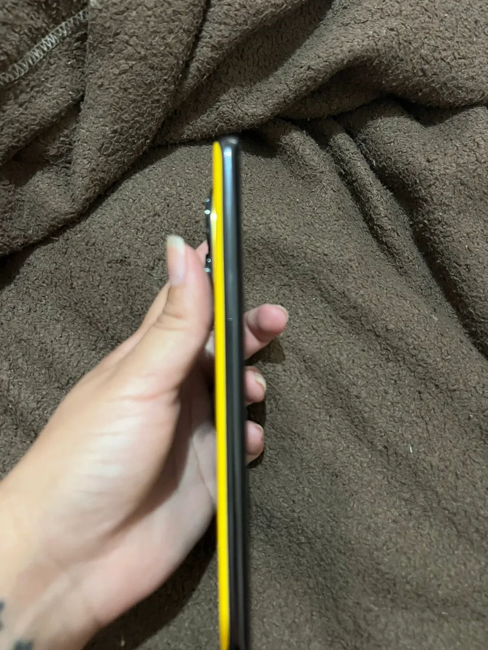 Celular Poco X7 256 Gigas 12 Gigas de RAM  - Foto 3
